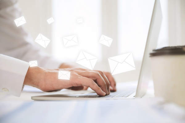 Como Fazer um Email